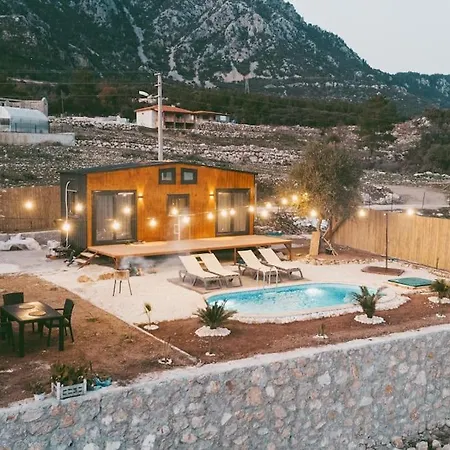 Olive Garden Tiny House 別荘